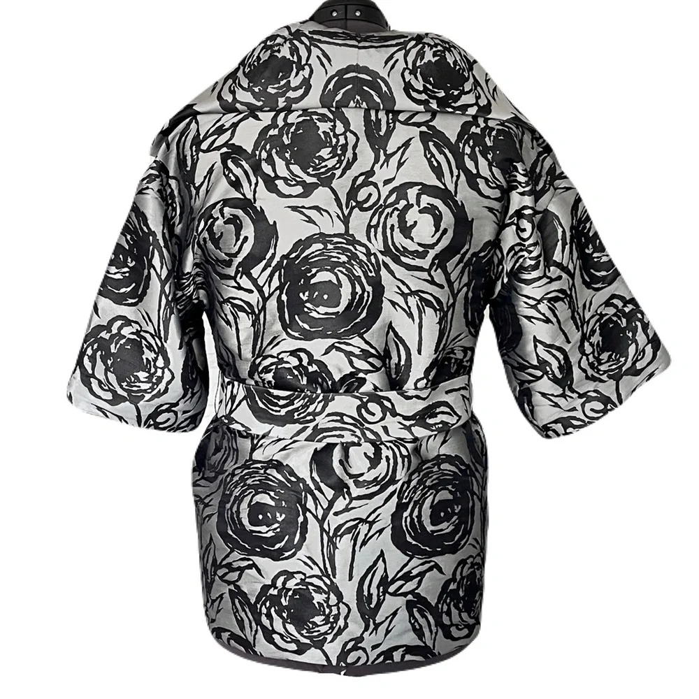 St. John Silver and Black Silk Blend Floral Wrap Belted Kimono Jacket, Size 6